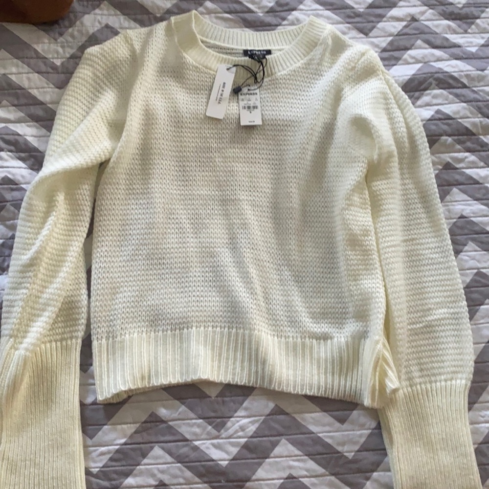 Brand new with tags EXPRESS sweater M